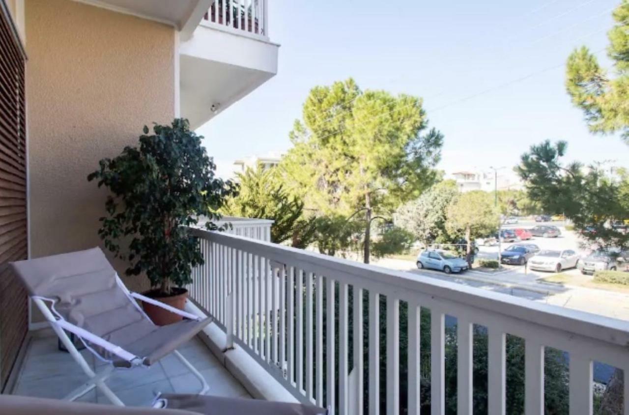 At Trendy Glyfada'S Center Apartment Athens Luaran gambar