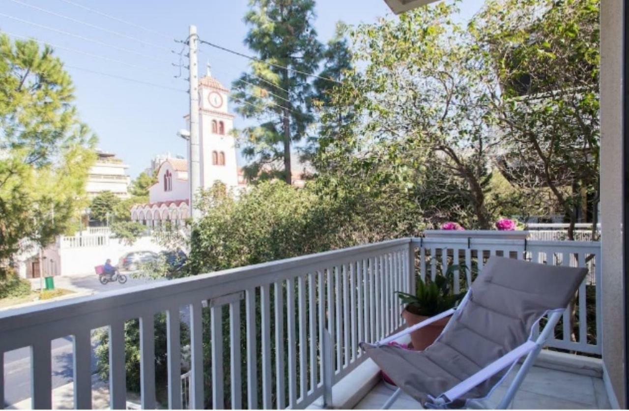 At Trendy Glyfada'S Center Apartment Athens Luaran gambar