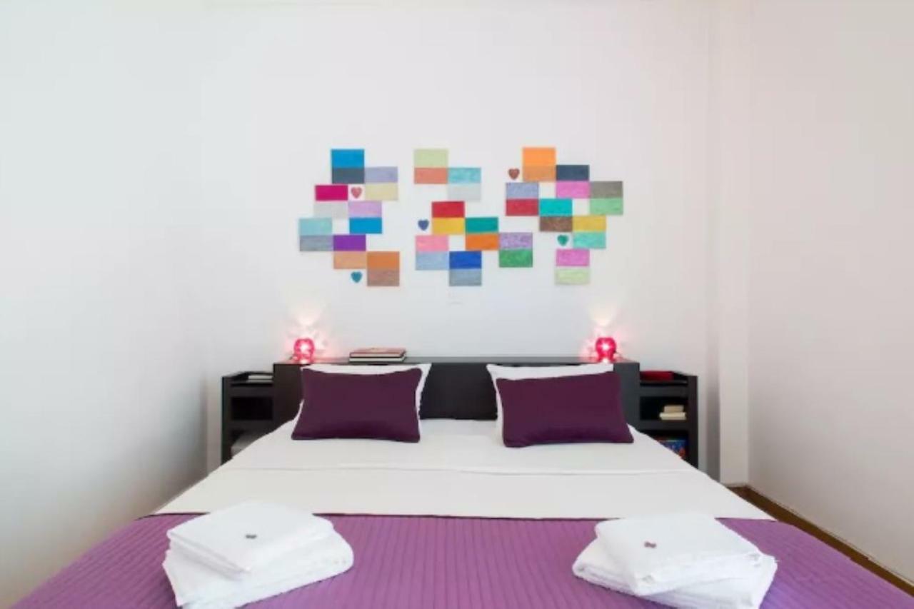 At Trendy Glyfada'S Center Apartment Athens Luaran gambar
