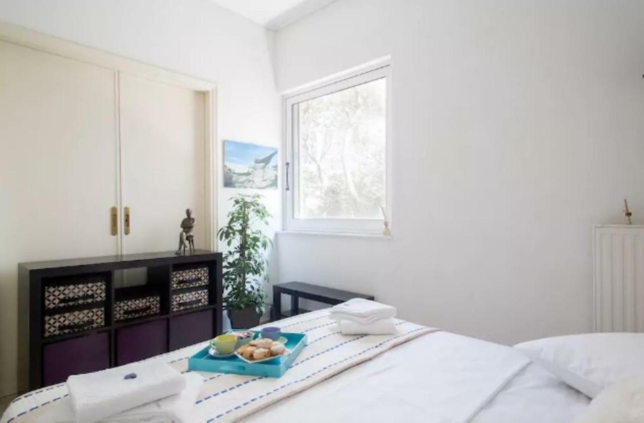 At Trendy Glyfada'S Center Apartment Athens Luaran gambar
