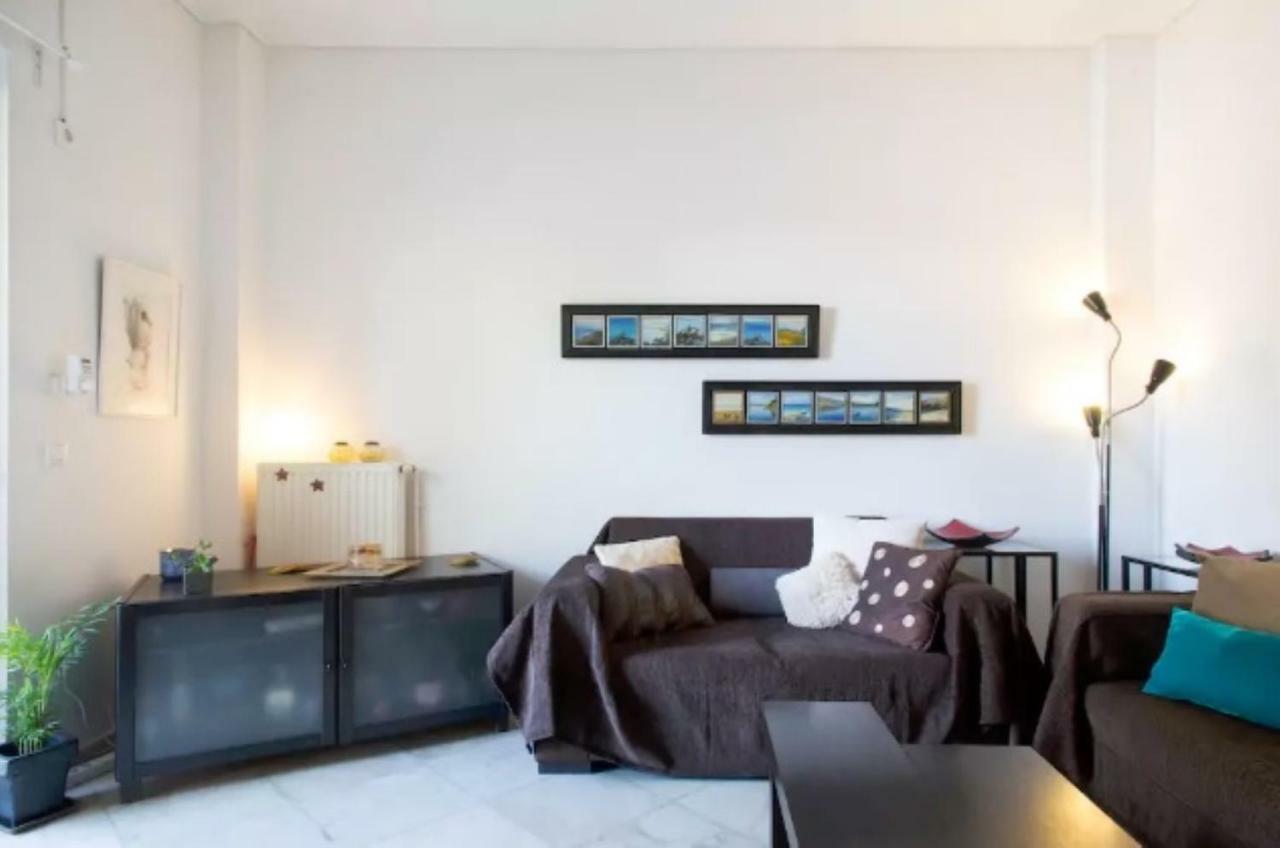 At Trendy Glyfada'S Center Apartment Athens Luaran gambar